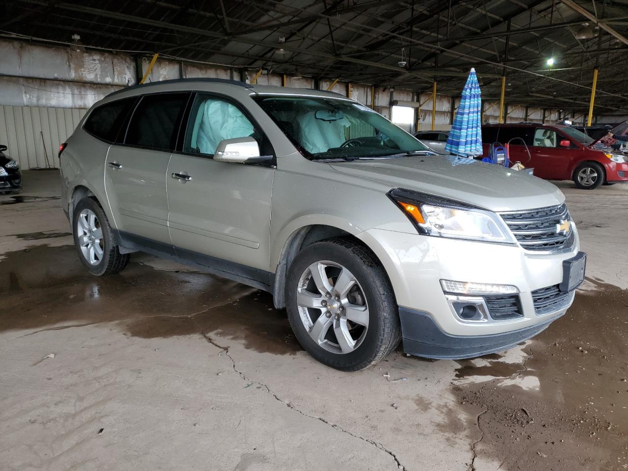 Photo 3 VIN: 1GNKVGKD1GJ267758 - CHEVROLET TRAVERSE 