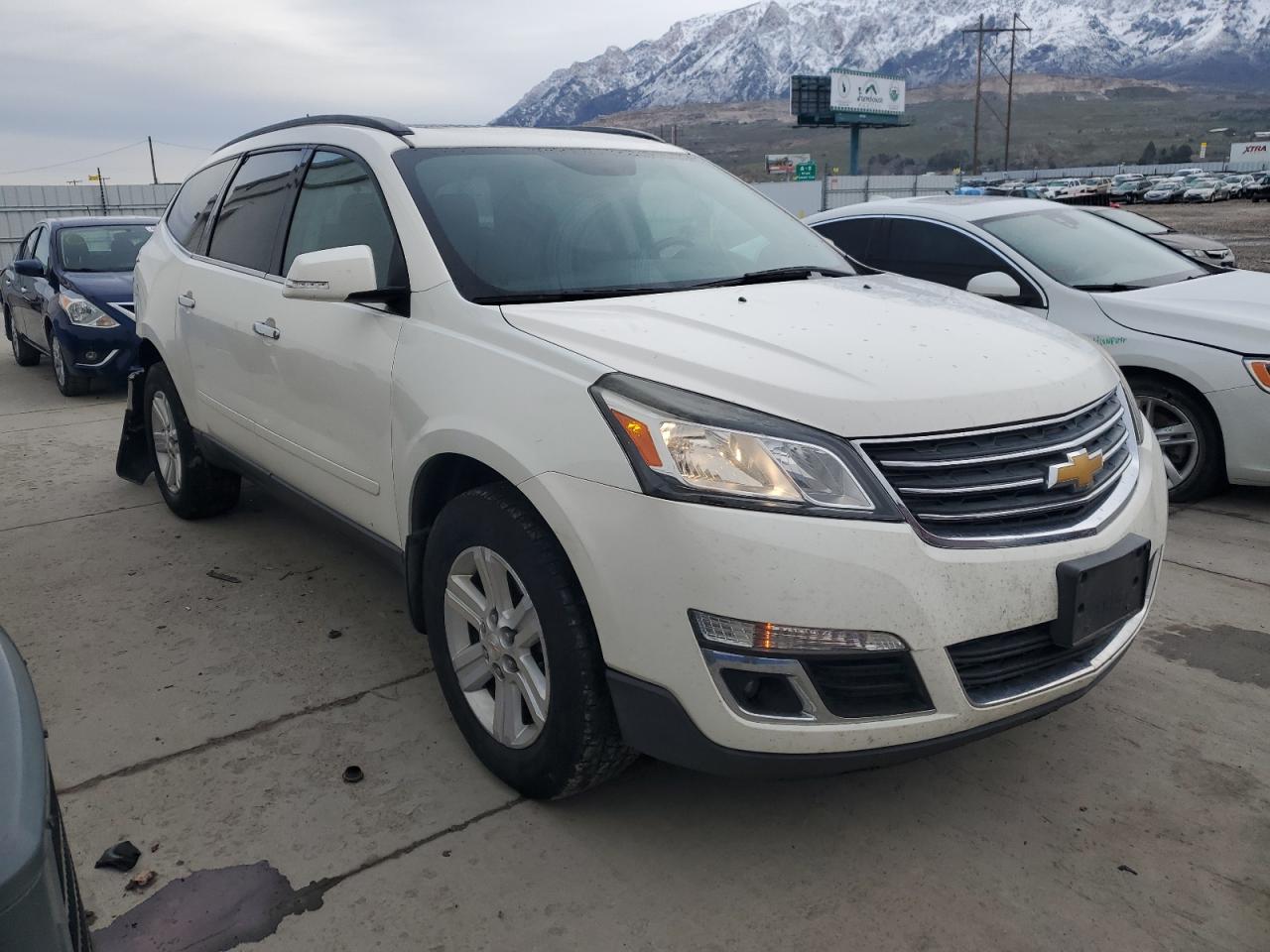 Photo 3 VIN: 1GNKVGKD4DJ113623 - CHEVROLET TRAVERSE 