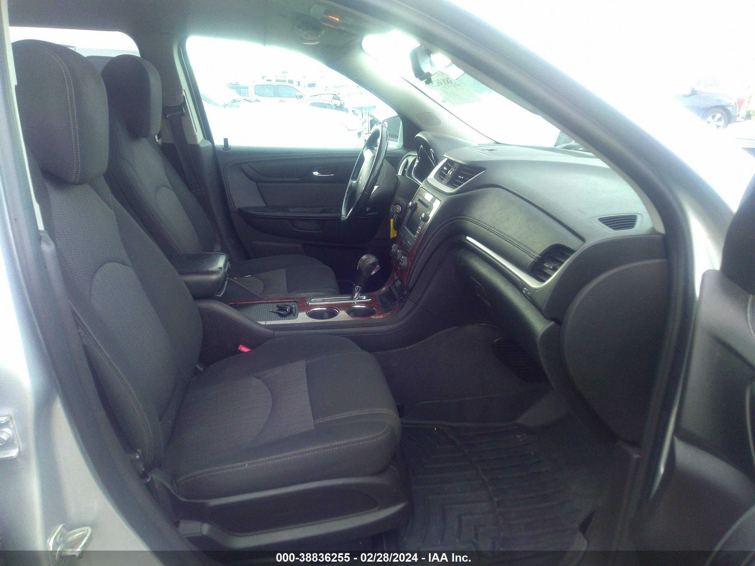 Photo 4 VIN: 1GNKVGKD6DJ186962 - CHEVROLET TRAVERSE 