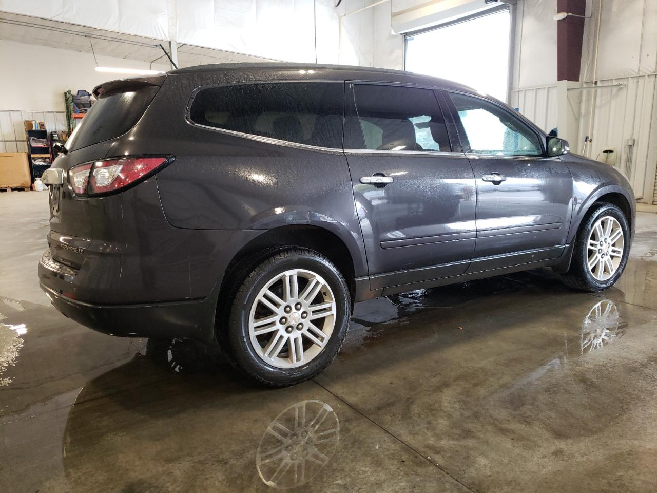 Photo 2 VIN: 1GNKVGKD6FJ333073 - CHEVROLET TRAVERSE 