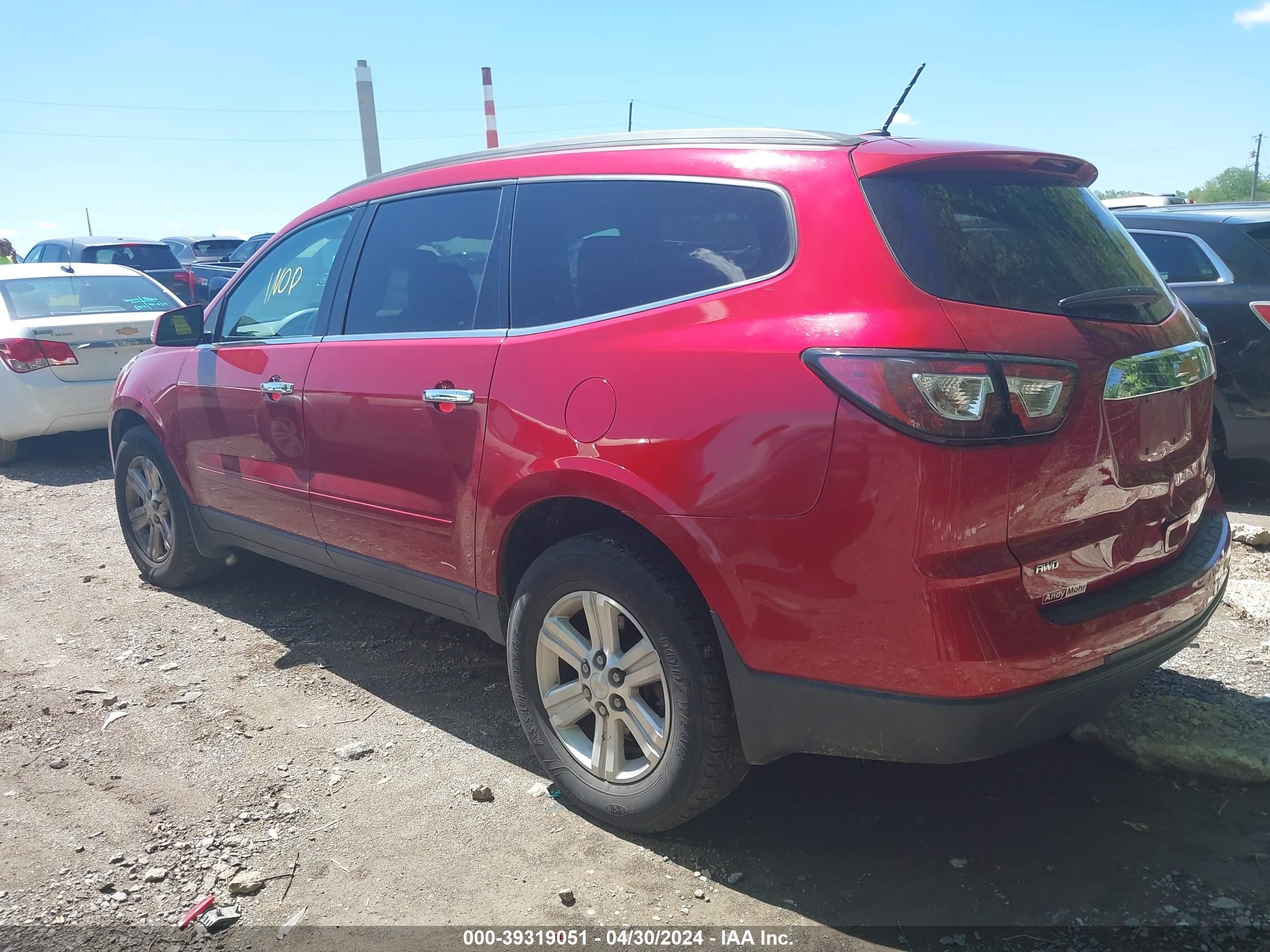 Photo 2 VIN: 1GNKVGKDXEJ115815 - CHEVROLET TRAVERSE 