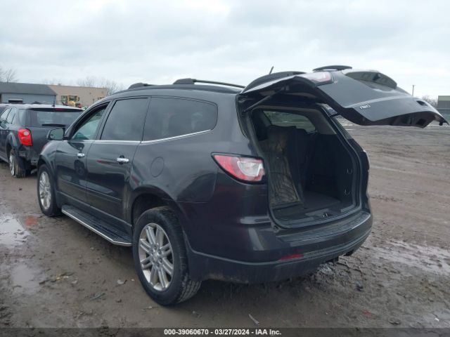 Photo 2 VIN: 1GNKVGKDXFJ355044 - CHEVROLET TRAVERSE 