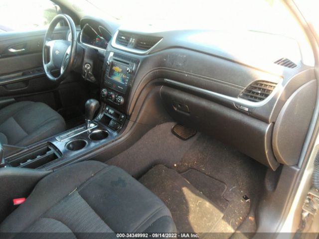 Photo 4 VIN: 1GNKVGKDXGJ120399 - CHEVROLET TRAVERSE 