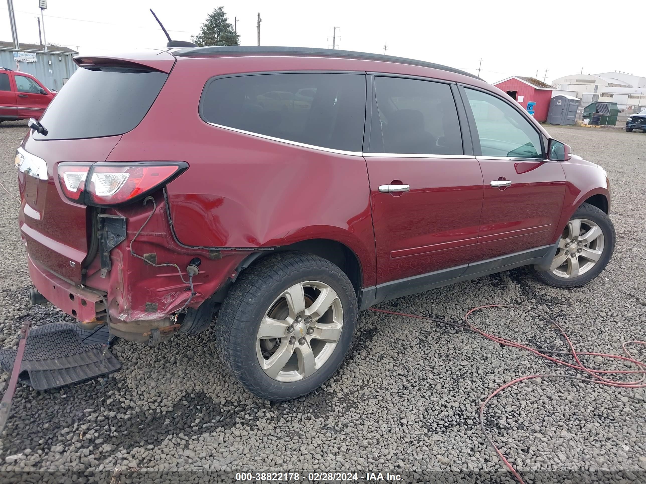 Photo 3 VIN: 1GNKVGKDXHJ202862 - CHEVROLET TRAVERSE 