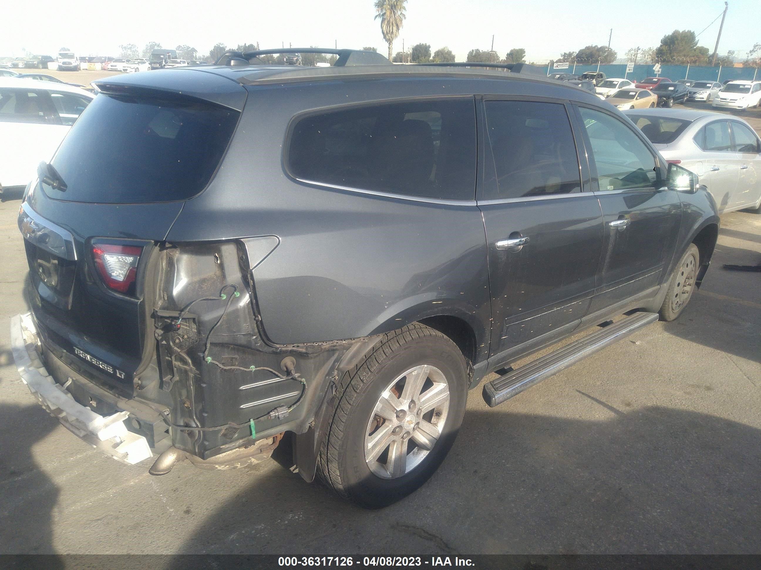 Photo 3 VIN: 1GNKVHKD1EJ293313 - CHEVROLET TRAVERSE 