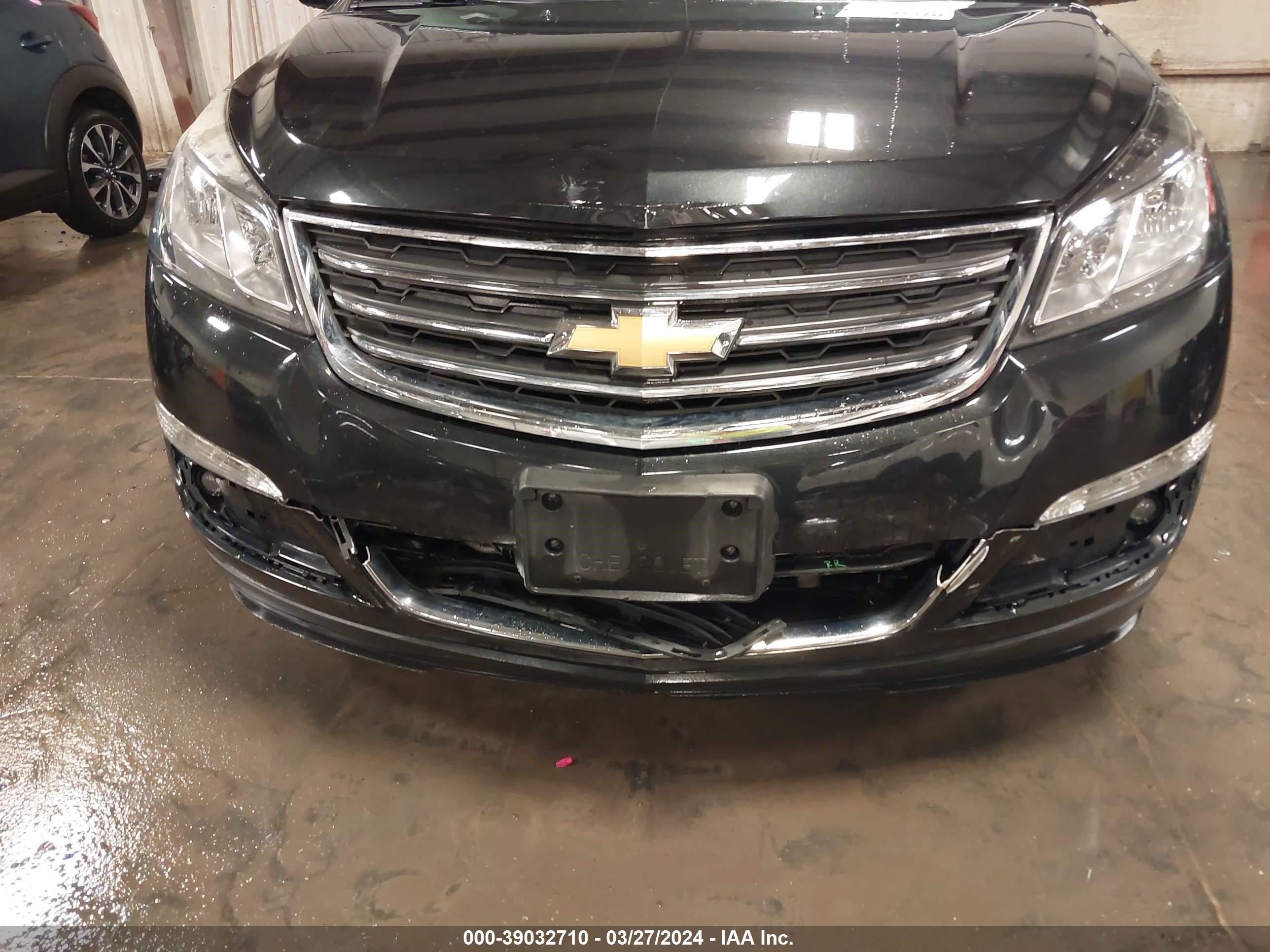 Photo 5 VIN: 1GNKVHKD2EJ110596 - CHEVROLET TRAVERSE 