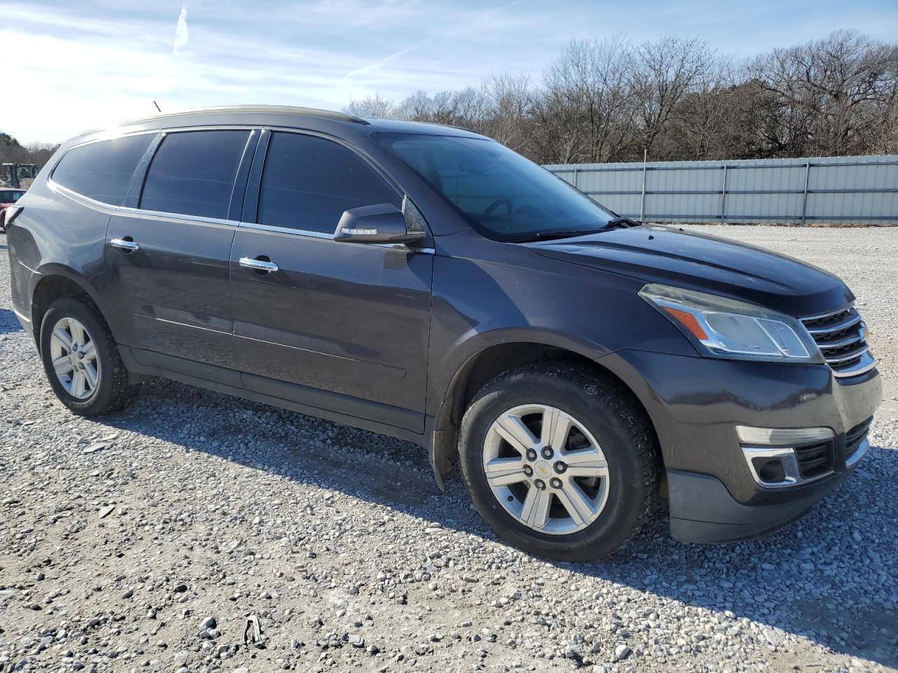 Photo 3 VIN: 1GNKVHKD2EJ116995 - CHEVROLET TRAVERSE 