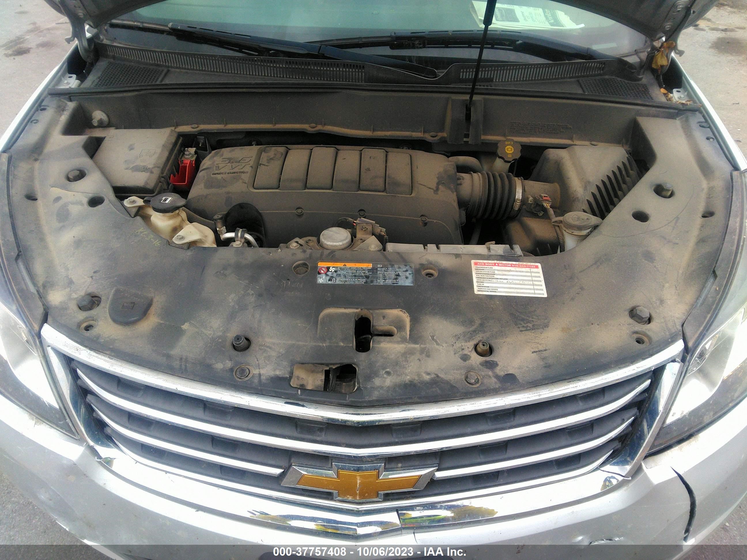 Photo 9 VIN: 1GNKVHKD2FJ313571 - CHEVROLET TRAVERSE 