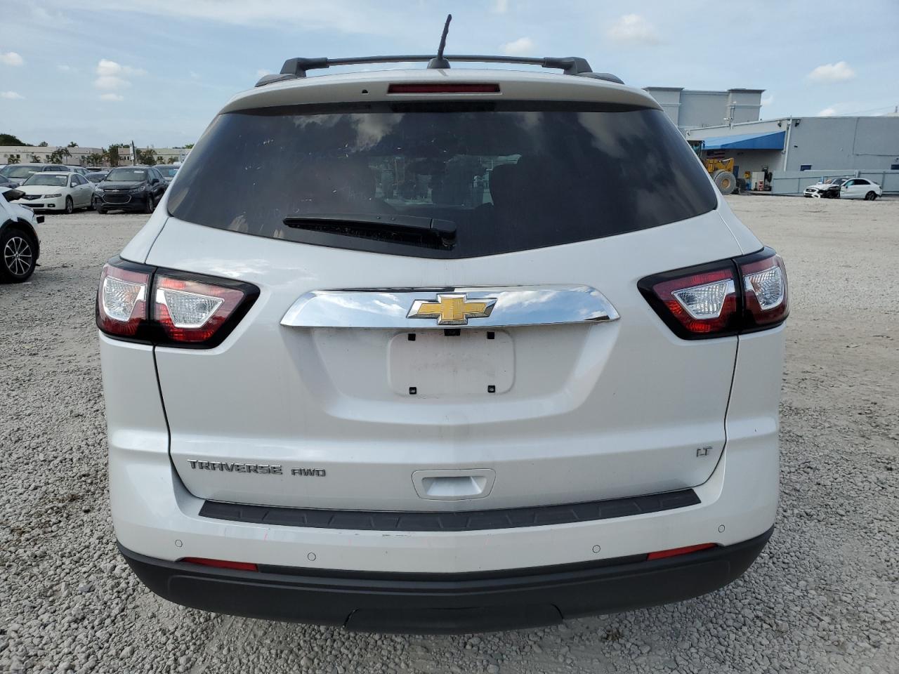 Photo 5 VIN: 1GNKVHKD3HJ241055 - CHEVROLET TRAVERSE 