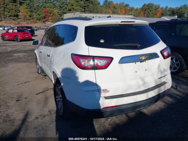 Photo 2 VIN: 1GNKVHKD6FJ273656 - CHEVROLET TRAVERSE 