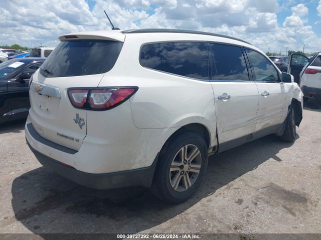 Photo 3 VIN: 1GNKVHKD7FJ303439 - CHEVROLET TRAVERSE 