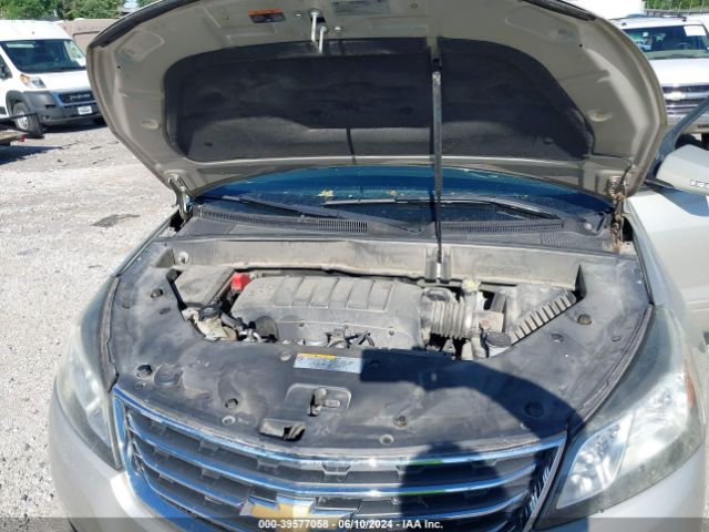 Photo 9 VIN: 1GNKVHKDXGJ221402 - CHEVROLET TRAVERSE 