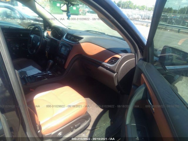 Photo 4 VIN: 1GNKVHKDXGJ324724 - CHEVROLET TRAVERSE 