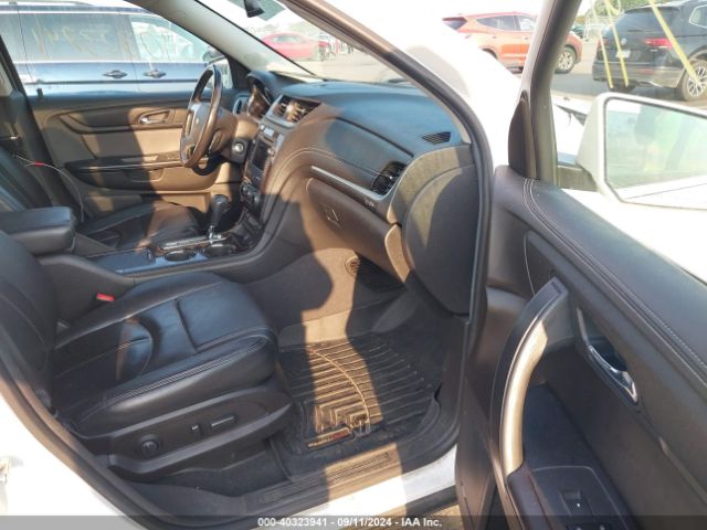 Photo 4 VIN: 1GNKVHKDXHJ101018 - CHEVROLET TRAVERSE 