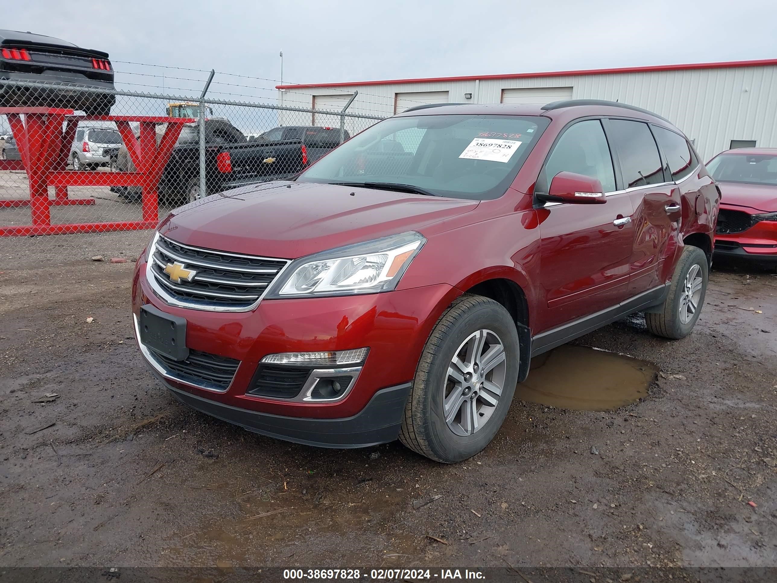 Photo 1 VIN: 1GNKVHKDXHJ263408 - CHEVROLET TRAVERSE 