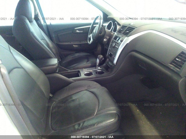 Photo 4 VIN: 1GNKVJED0BJ332102 - CHEVROLET TRAVERSE 