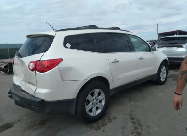 Photo 3 VIN: 1GNKVJED3BJ255421 - CHEVROLET TRAVERSE 