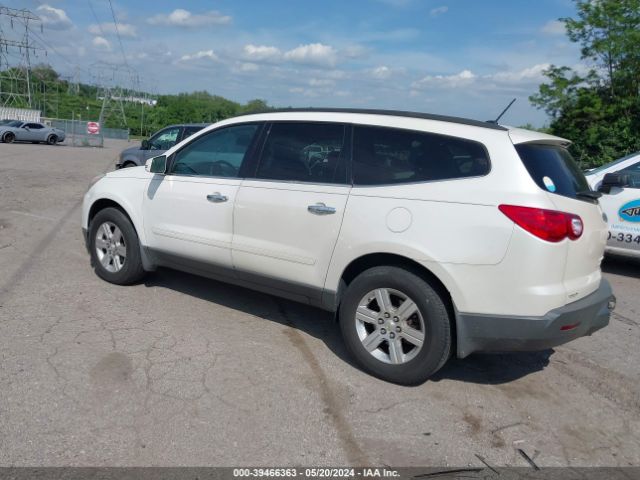 Photo 2 VIN: 1GNKVJED3CJ278165 - CHEVROLET TRAVERSE 