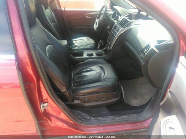 Photo 4 VIN: 1GNKVJED4BJ322687 - CHEVROLET TRAVERSE 