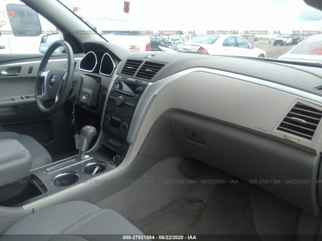 Photo 4 VIN: 1GNKVJED6BJ322304 - CHEVROLET TRAVERSE 