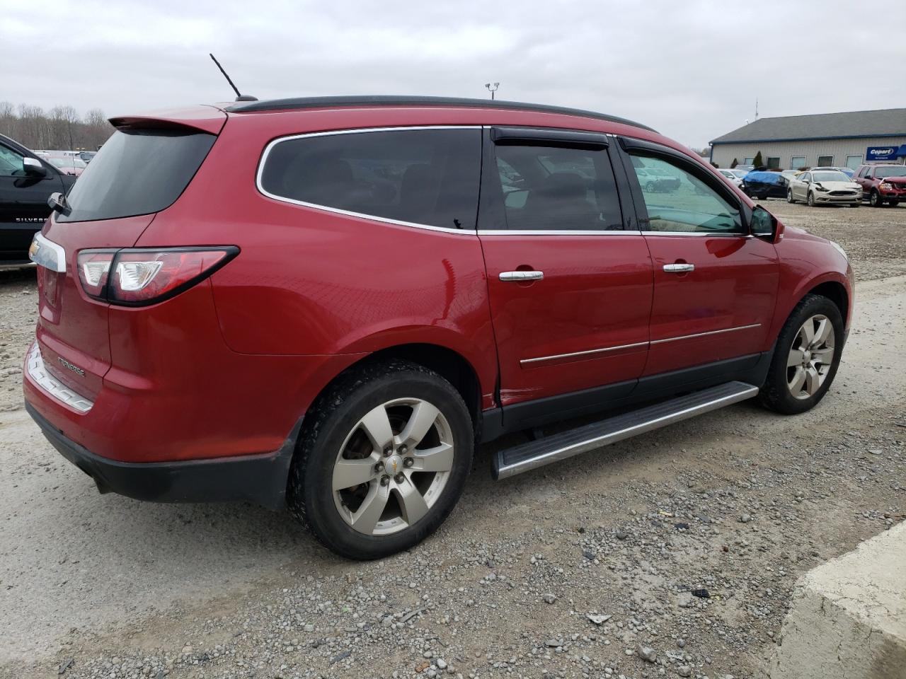 Photo 2 VIN: 1GNKVJKD2EJ181403 - CHEVROLET TRAVERSE 