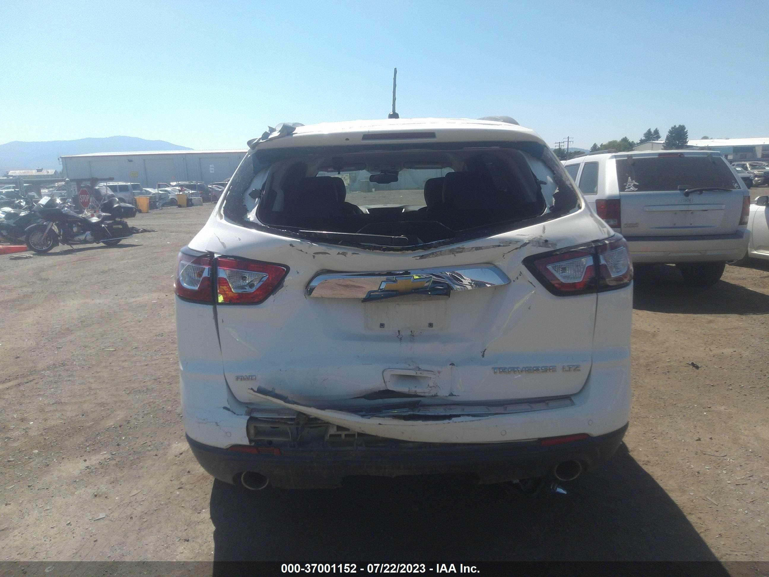 Photo 15 VIN: 1GNKVJKD3FJ134611 - CHEVROLET TRAVERSE 