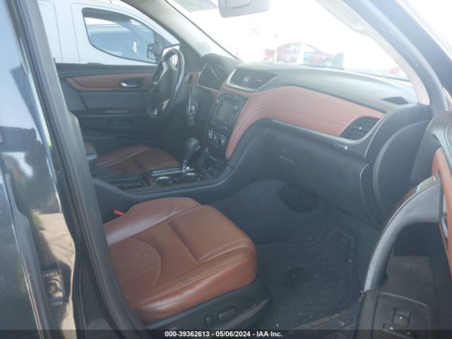 Photo 4 VIN: 1GNKVJKD4FJ136058 - CHEVROLET TRAVERSE 