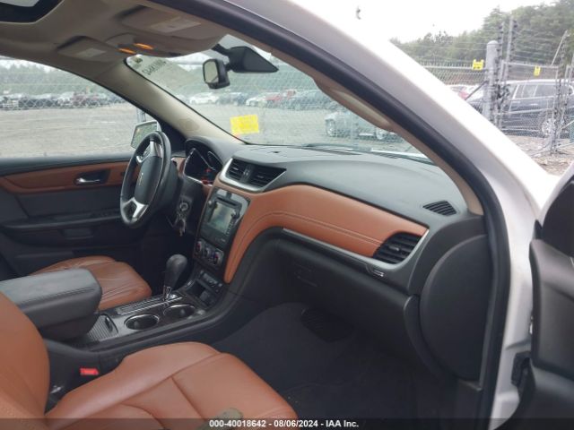 Photo 4 VIN: 1GNKVJKD4HJ338403 - CHEVROLET TRAVERSE 