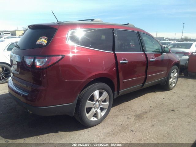 Photo 3 VIN: 1GNKVJKDXFJ144424 - CHEVROLET TRAVERSE 