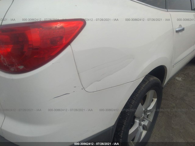 Photo 5 VIN: 1GNKVLED1CJ305049 - CHEVROLET TRAVERSE 