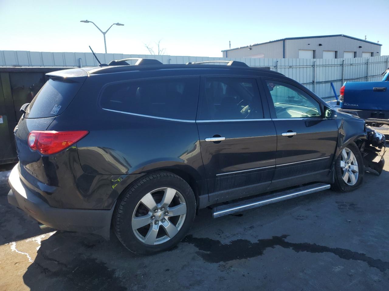 Photo 2 VIN: 1GNKVLED2CJ399765 - CHEVROLET TRAVERSE 