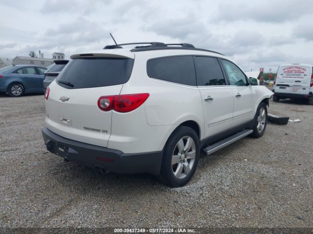 Photo 3 VIN: 1GNKVLED3BJ248254 - CHEVROLET TRAVERSE 