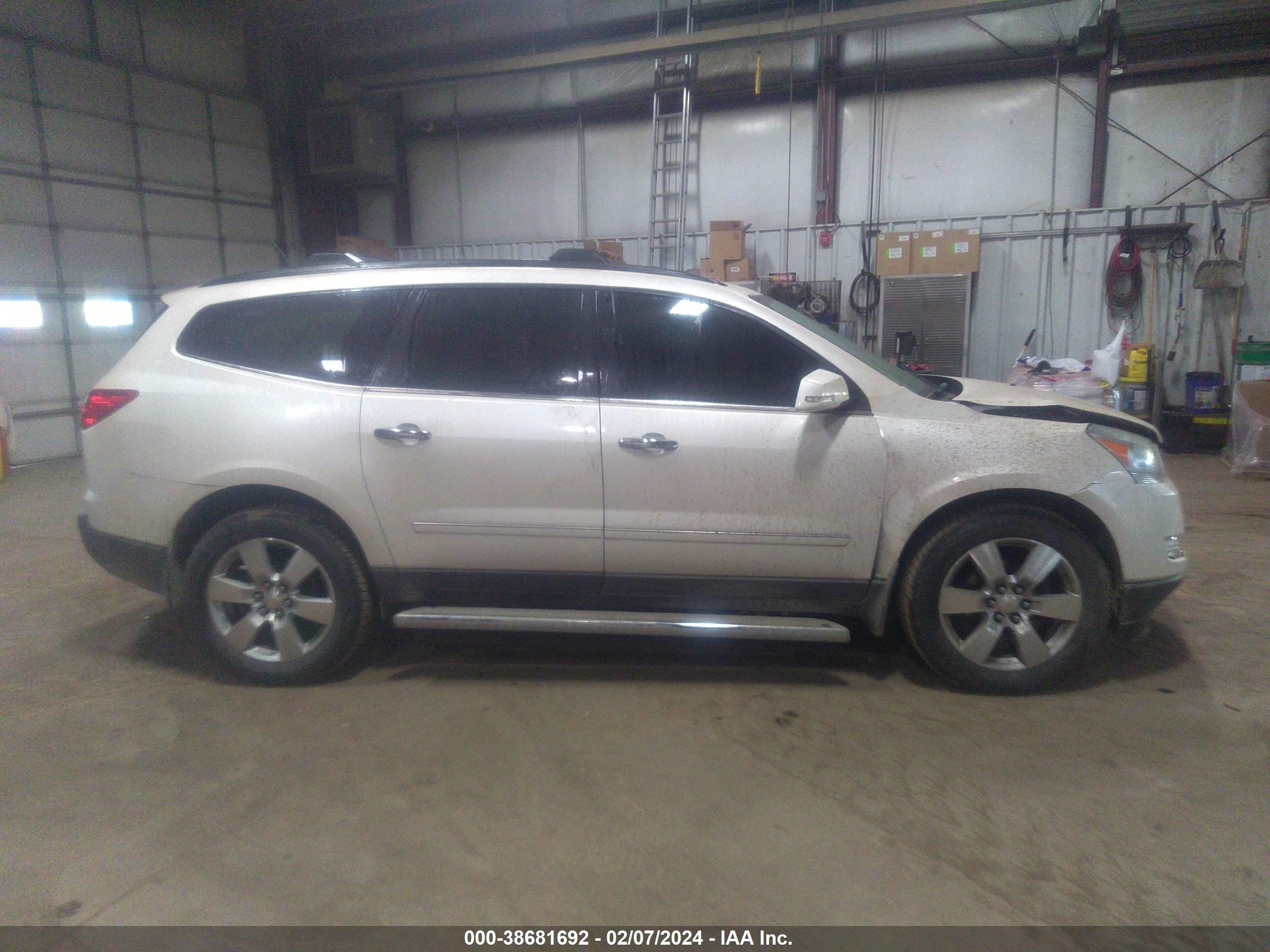 Photo 12 VIN: 1GNKVLED5BJ361381 - CHEVROLET TRAVERSE 