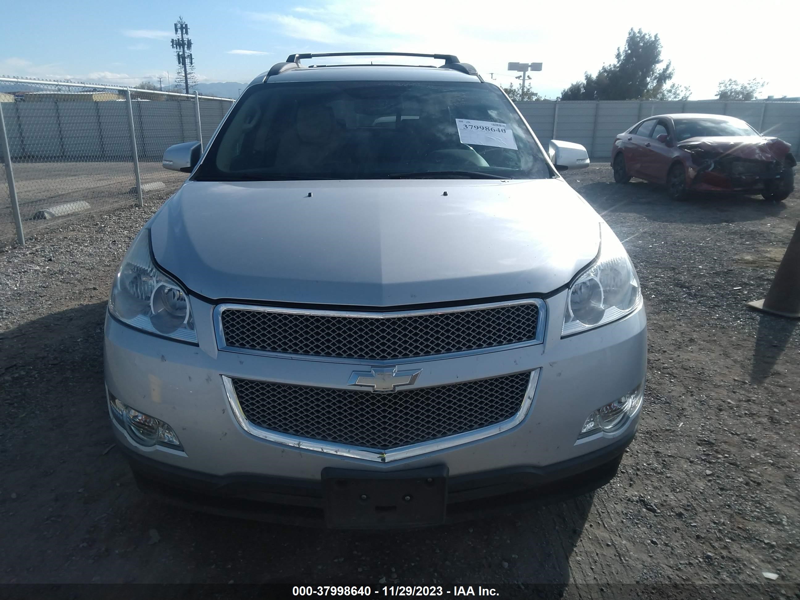 Photo 5 VIN: 1GNKVLED5CJ305202 - CHEVROLET TRAVERSE 