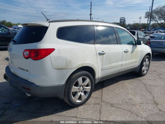 Photo 3 VIN: 1GNKVLED7BJ299854 - CHEVROLET TRAVERSE 