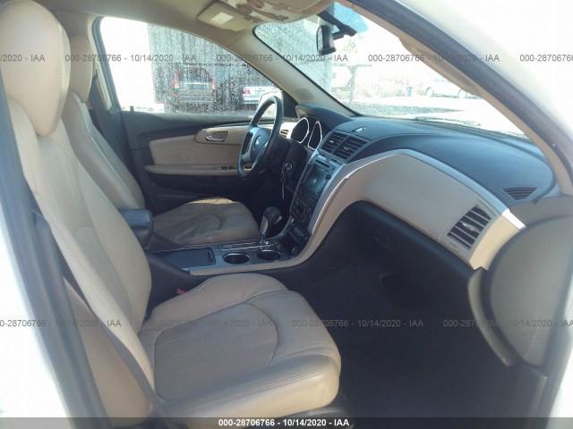 Photo 4 VIN: 1GNKVLEDXCJ280040 - CHEVROLET TRAVERSE 