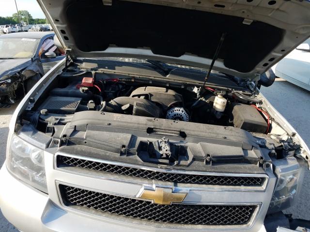 Photo 6 VIN: 1GNLC2E01BR375085 - CHEVROLET TAHOE POLI 