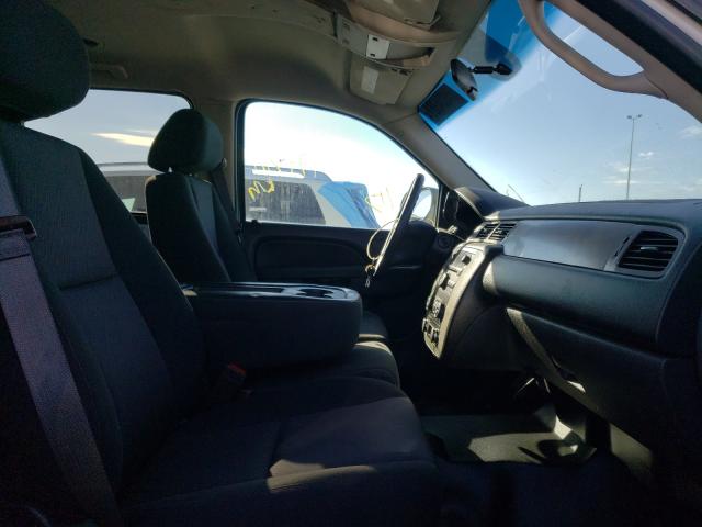 Photo 4 VIN: 1GNLC2E01DR286832 - CHEVROLET TAHOE POLI 