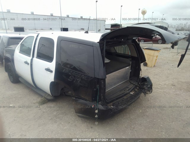 Photo 2 VIN: 1GNLC2E04DR315420 - CHEVROLET TAHOE 