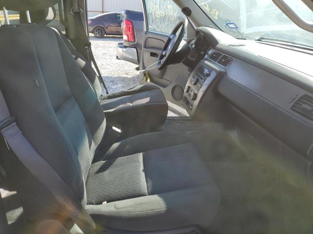 Photo 4 VIN: 1GNLC2E05DR349186 - CHEVROLET TAHOE POLI 