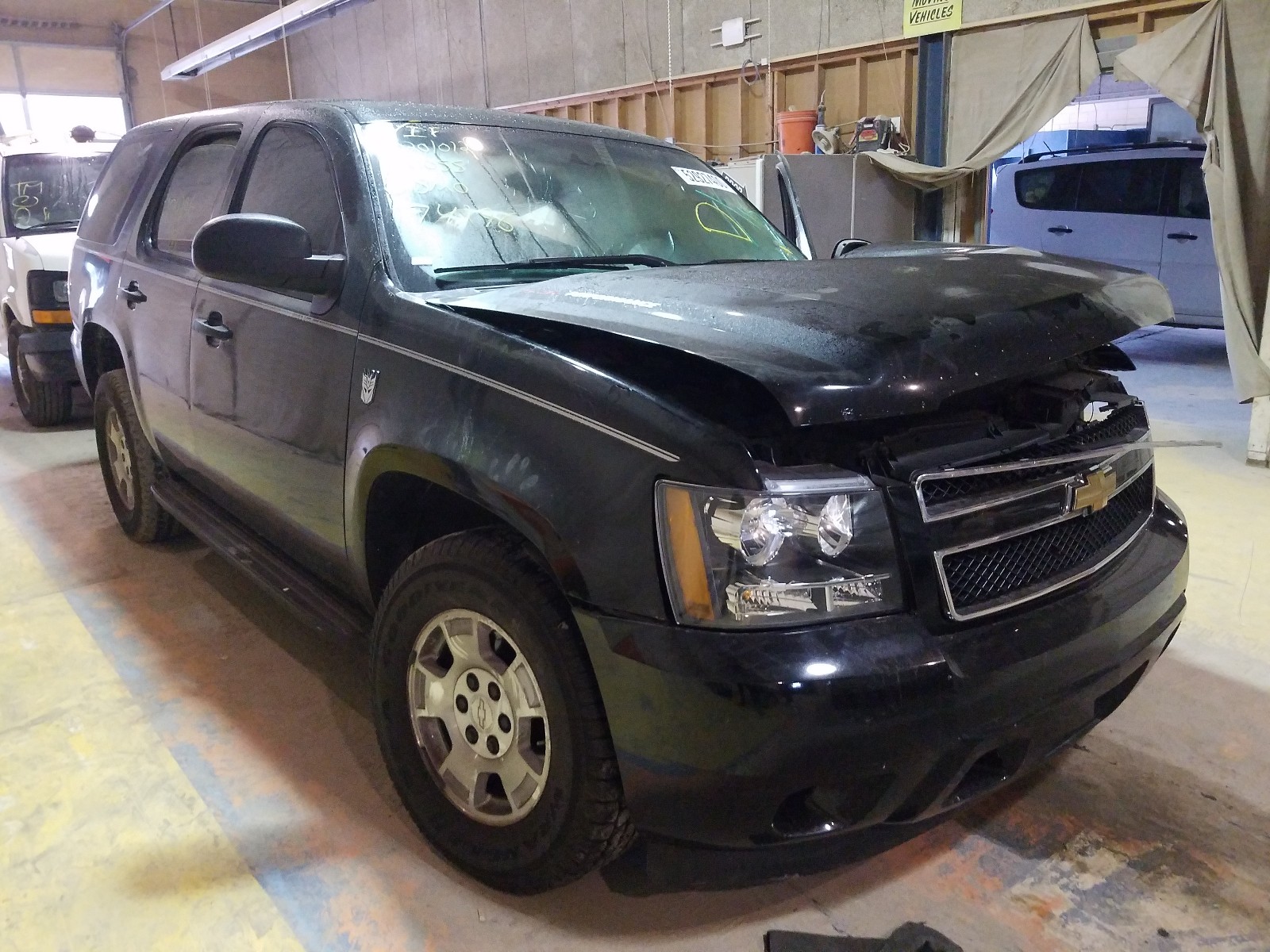 Photo 0 VIN: 1GNLC2E06BR174296 - CHEVROLET TAHOE POLI 