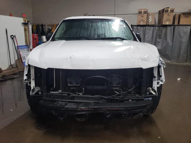 Photo 4 VIN: 1GNLC2E07BR255386 - CHEVROLET TAHOE POLI 