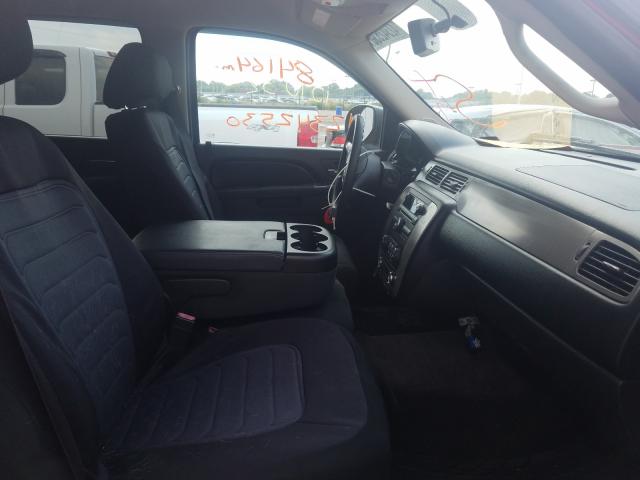 Photo 4 VIN: 1GNLC2E07DR151032 - CHEVROLET TAHOE POLI 