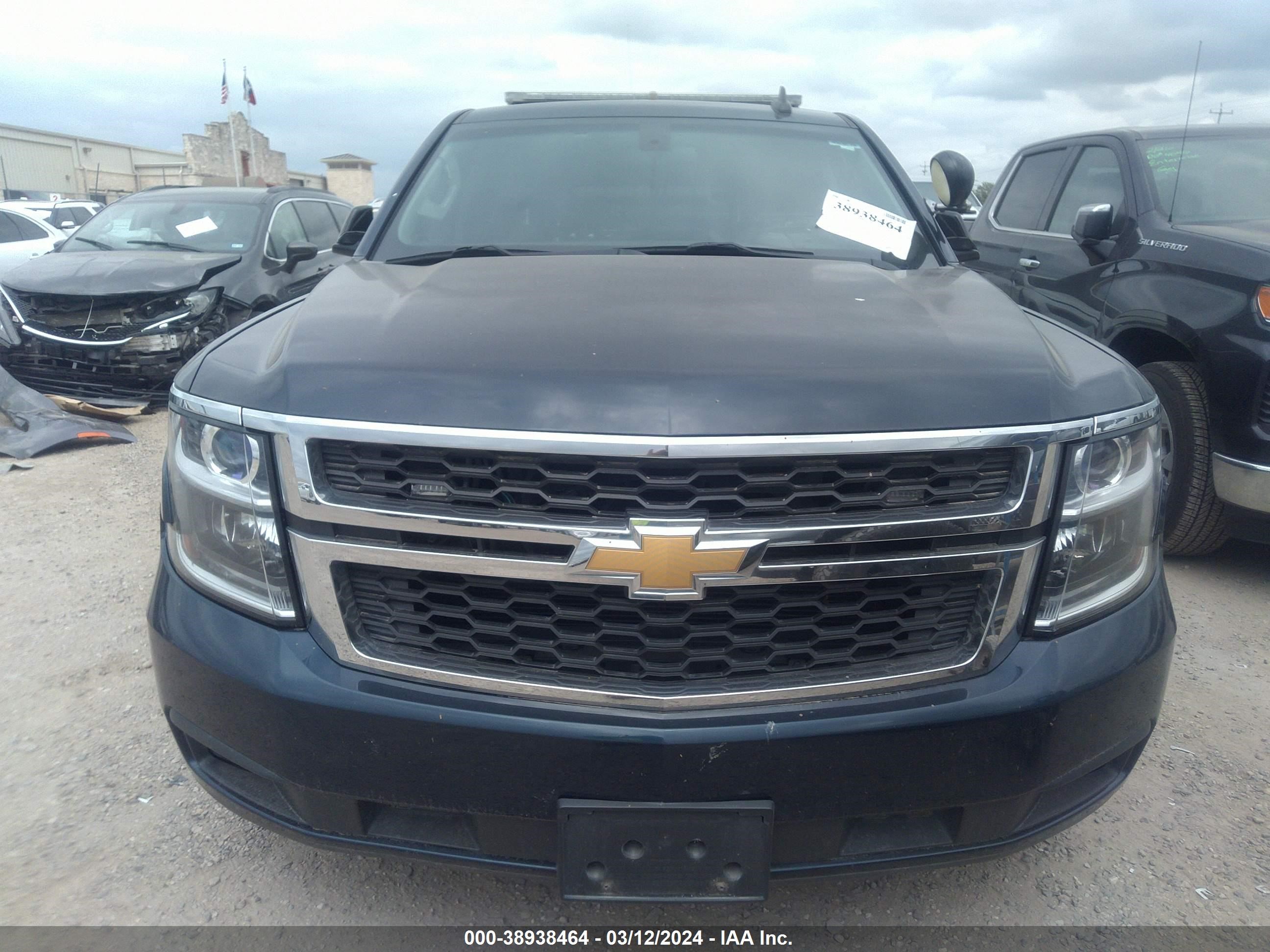 Photo 11 VIN: 1GNLCDEC4GR436670 - CHEVROLET TAHOE 