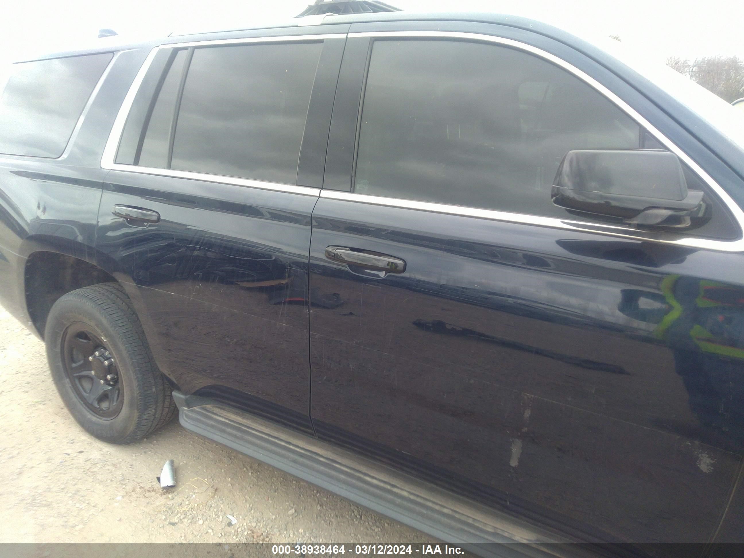 Photo 17 VIN: 1GNLCDEC4GR436670 - CHEVROLET TAHOE 