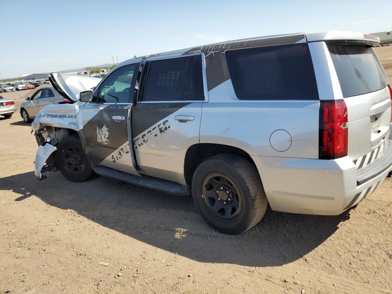 Photo 1 VIN: 1GNLCDEC5JR245959 - CHEVROLET TAHOE 