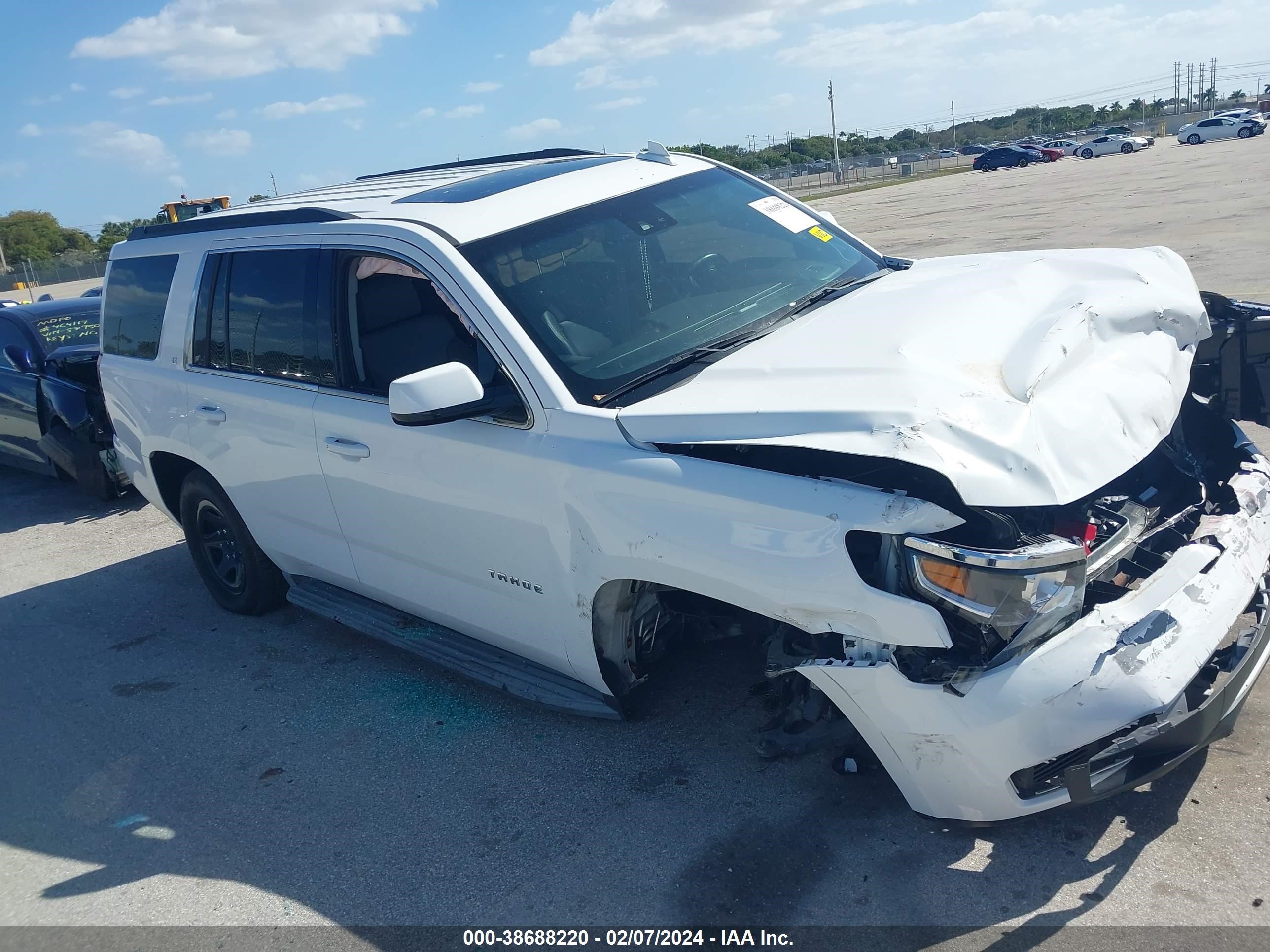 Photo 12 VIN: 1GNLCDEC6HR256298 - CHEVROLET TAHOE 