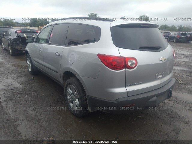 Photo 2 VIN: 1GNLREED3AS126586 - CHEVROLET TRAVERSE 