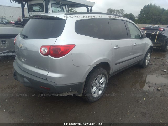 Photo 3 VIN: 1GNLREED3AS126586 - CHEVROLET TRAVERSE 