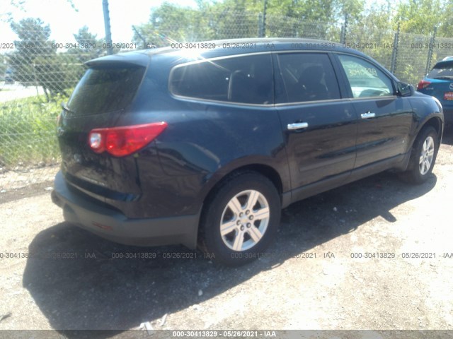 Photo 3 VIN: 1GNLREED3AS142139 - CHEVROLET TRAVERSE 